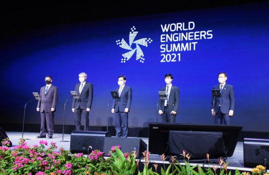 Launch-of-WES-2021.-Left-to-Right_-Er.-Prof-Lim-Kok-Hwa-Mr-Dalson-Chung-DPM-Heng-Swee-Keat-Dr-Richard-Kwok-Prof-Yeoh-Lean-Weng-Image-3-scaled
